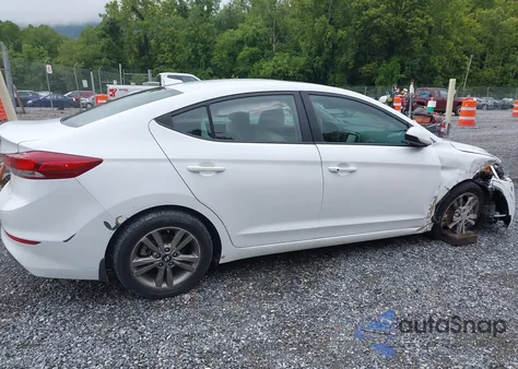 2018 Hyundai Elantra Sel/Value/Limited z USA, uszkodzony, nr VIN 5NPD84LF5JH364968